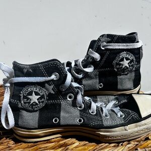 Vintage chuck Taylor Converse Plaid Black and White High-Tops